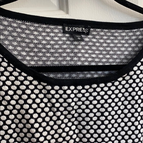 Cropped sweater - Picture 2 of 3